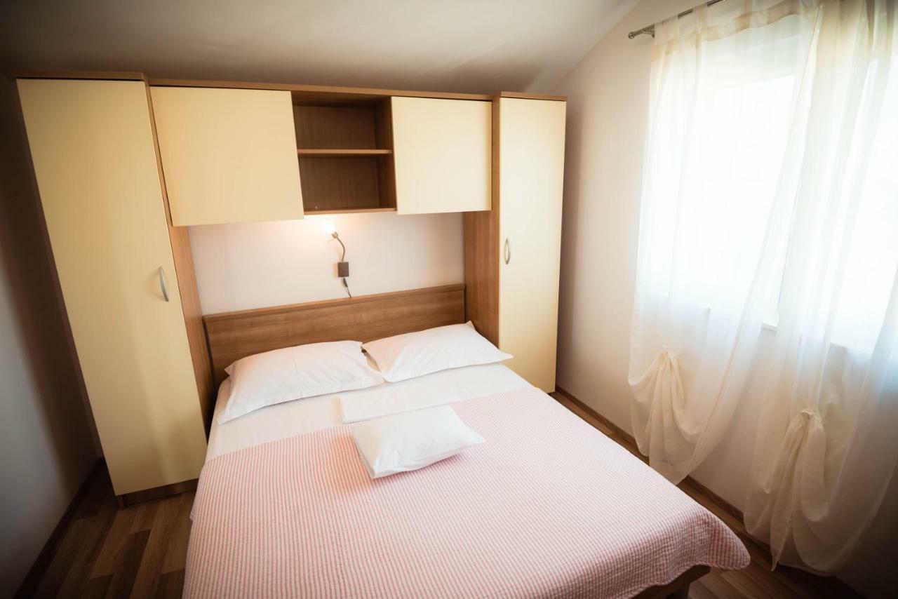 Apartmani Bare I Danica Grebaštica Zewnętrze zdjęcie