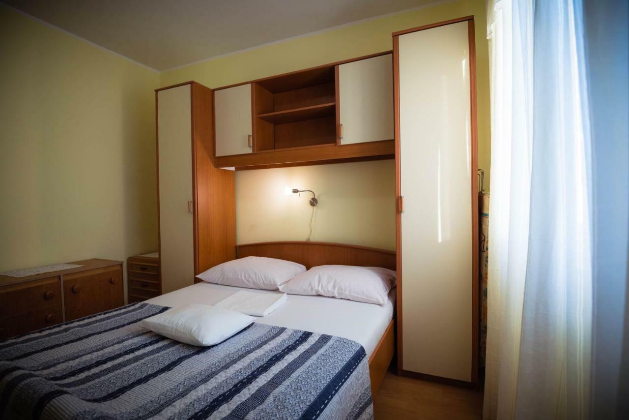 Apartmani Bare I Danica Grebaštica Zewnętrze zdjęcie